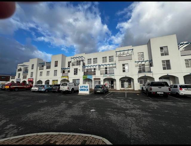 1 BEDROOM APARTMENT FOR SALE IN STRAND CENTRAL